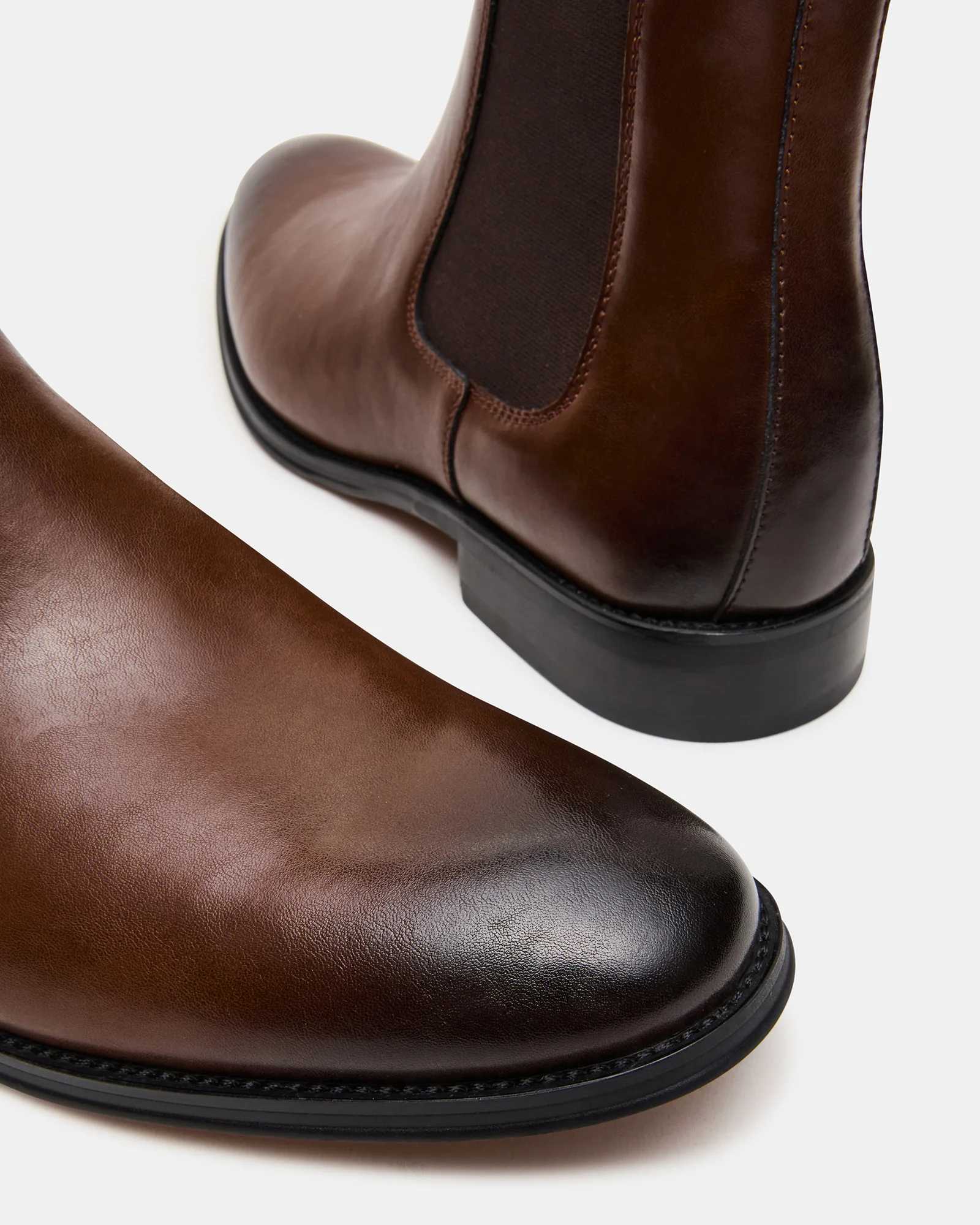 ALDAIR BROWN - Image 4