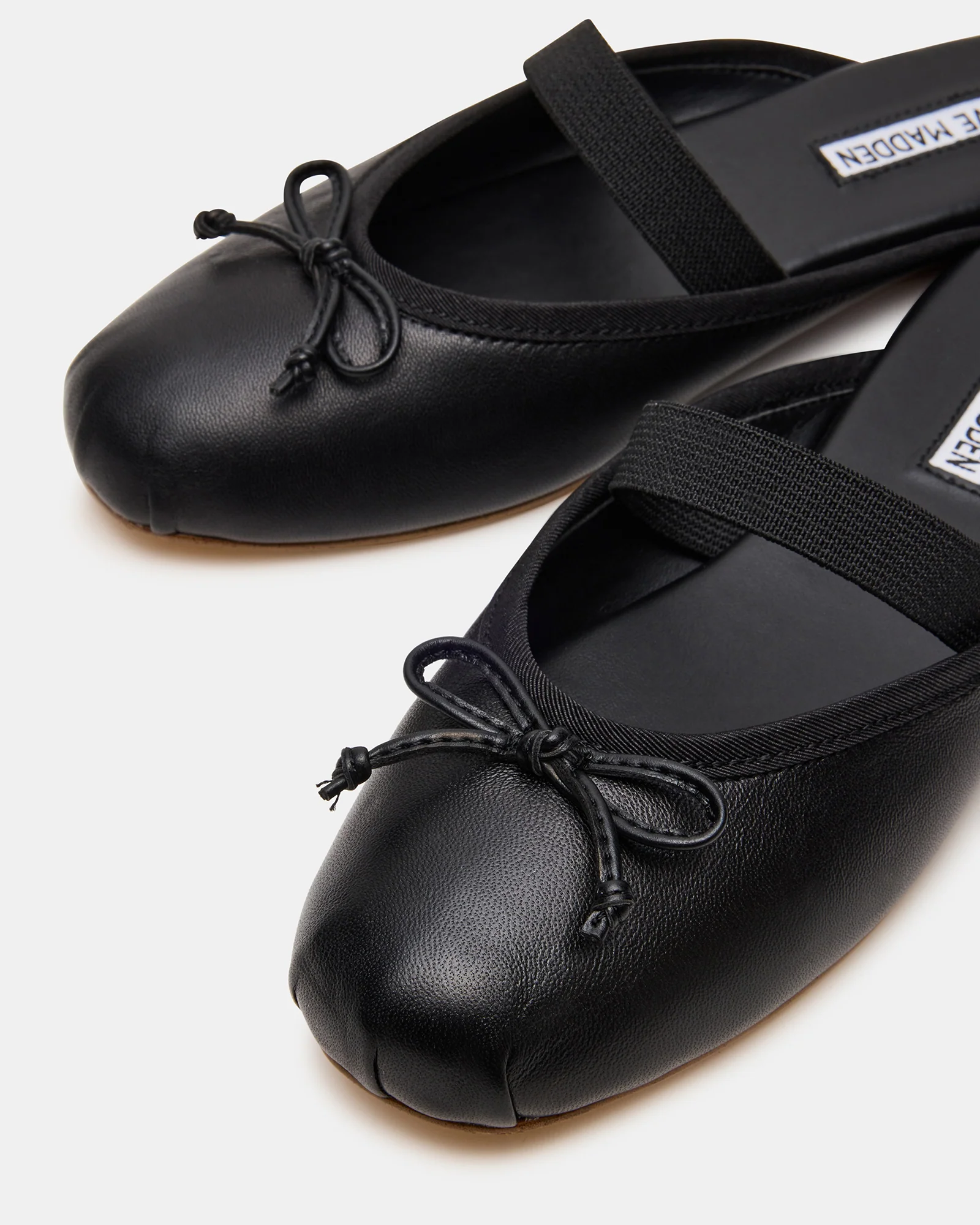 CUTESY BLACK LEATHER - Image 4