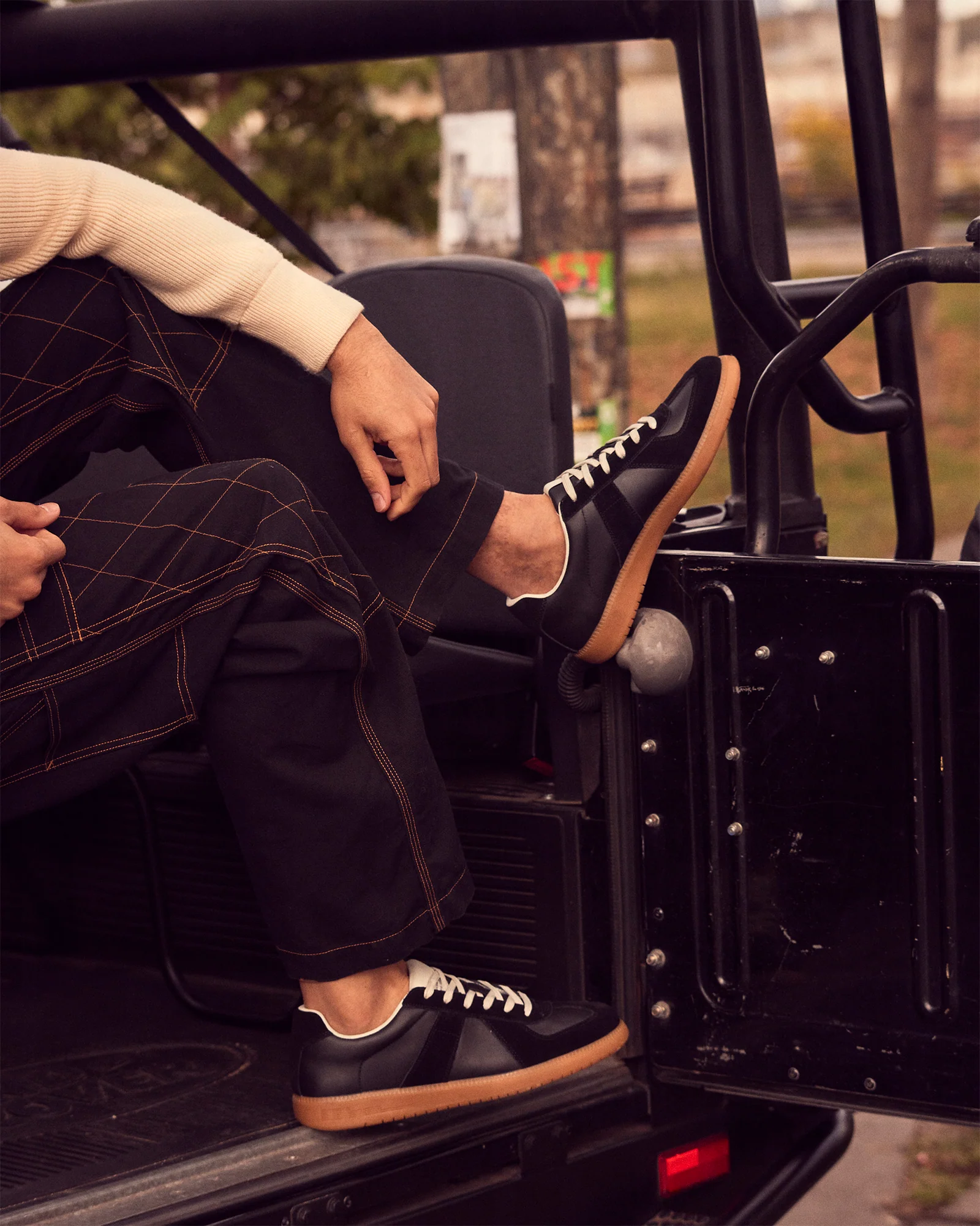 DIXON BLACK LEATHER - Image 7