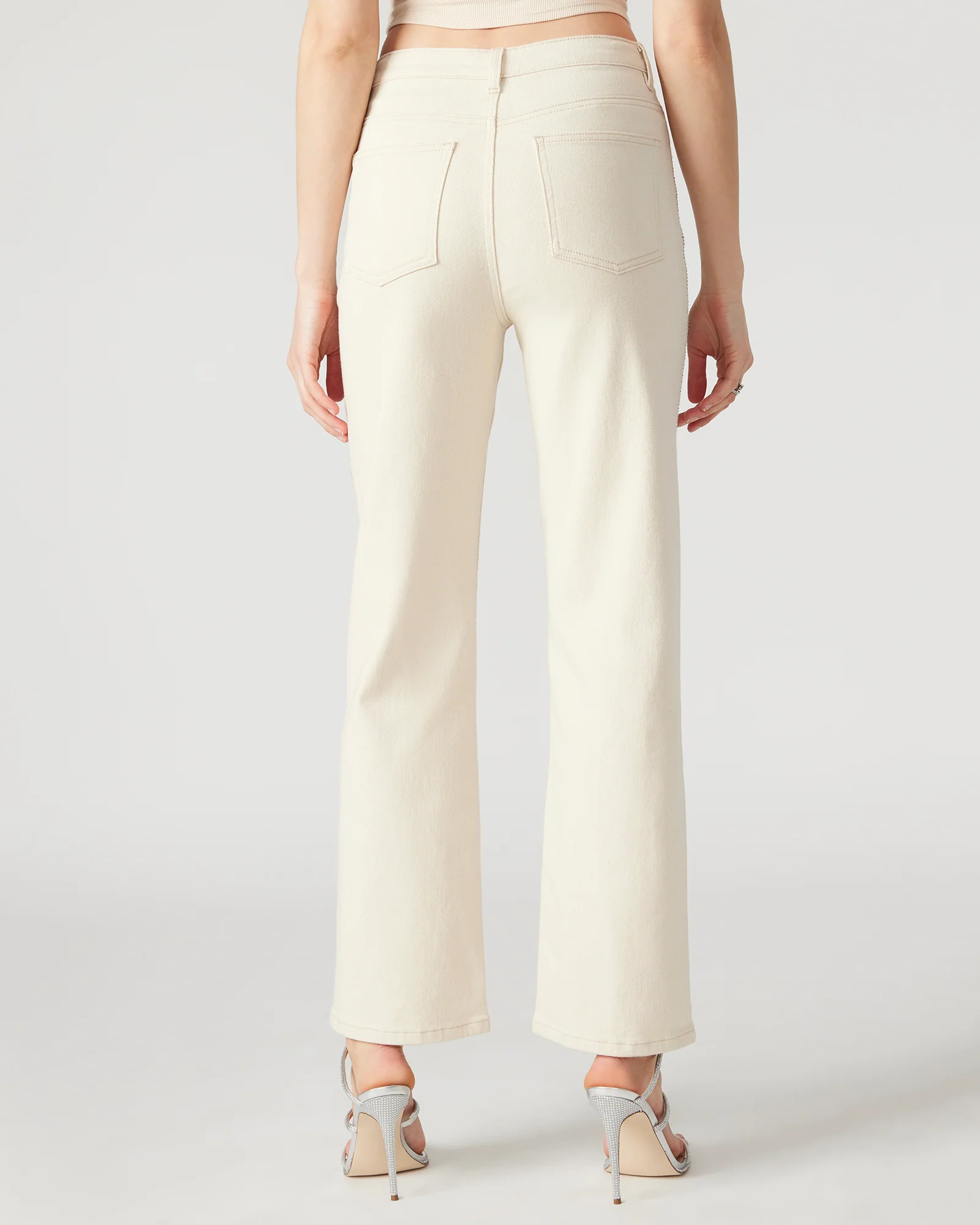 JESSE JEAN WHITE - Image 4