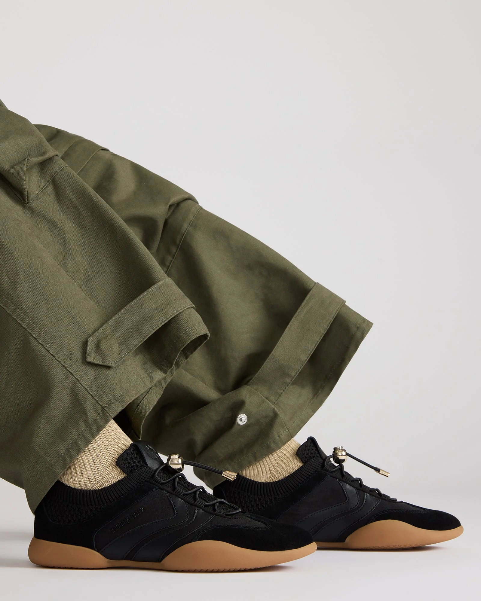 REBOOT GREY RHINESTONES - Image 6